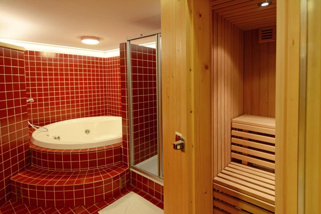 Apartments Rondula Santa Cristina Val Gardena 外观 照片
