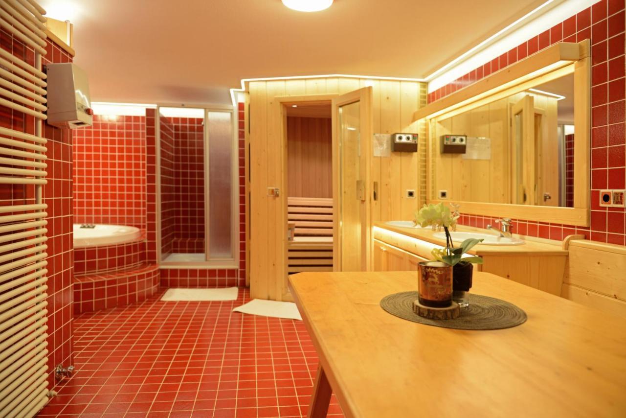 Apartments Rondula Santa Cristina Val Gardena 外观 照片